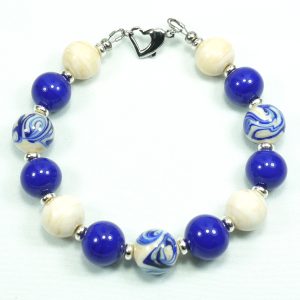 braccialetto con perle di vetro di Murano
